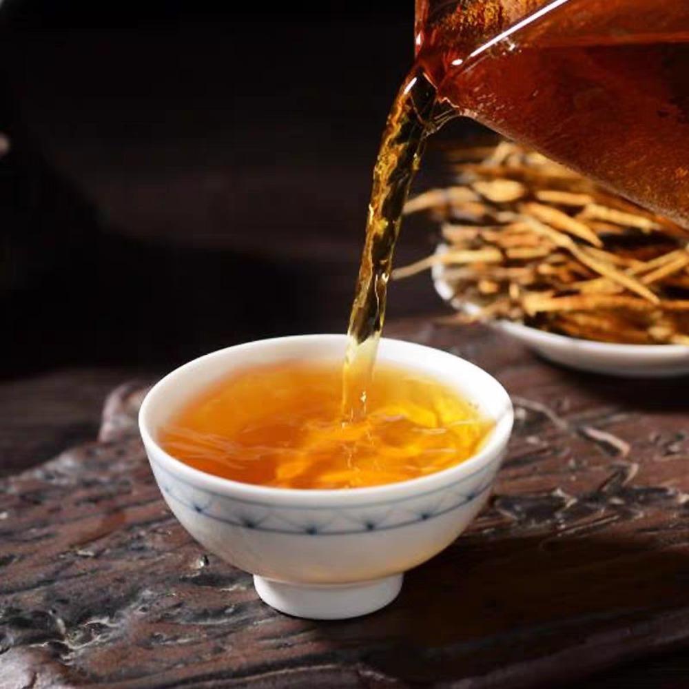 Premium Yunnan Fengqing Ancient Tree Golden Bud Dianhong Black Tea 500g Box