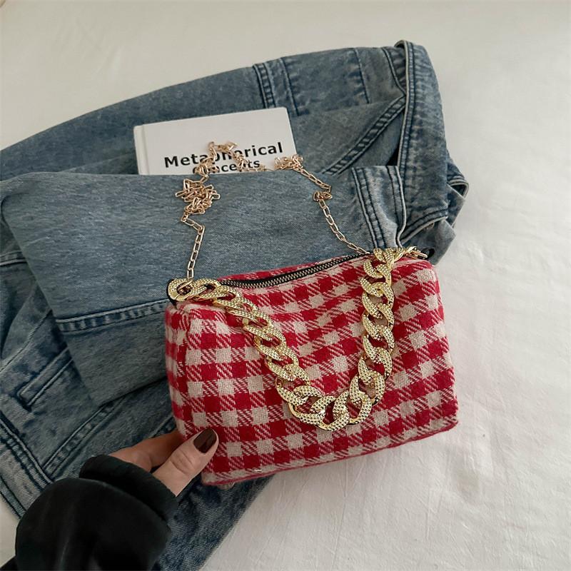 Stylish Korean Color Block Handbag For Women 2024 Spring Vintage Fashionable Woolen Plaid Crossbody Bag In Red And Black