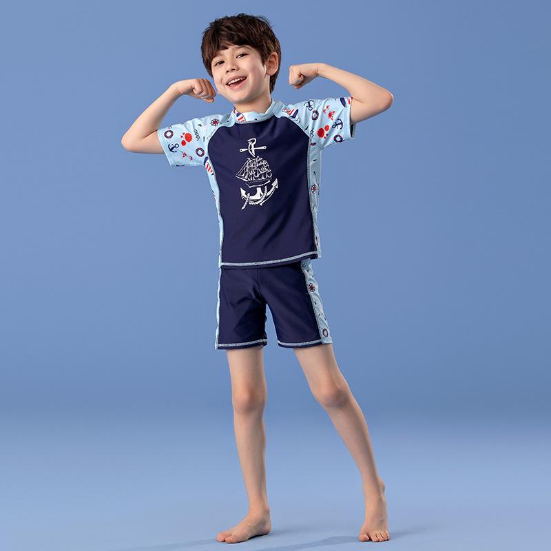

2024 Boys Summer Swimsuit Set: Middle & Big Kids Sunscreen Split 5XL (150-160 cm)