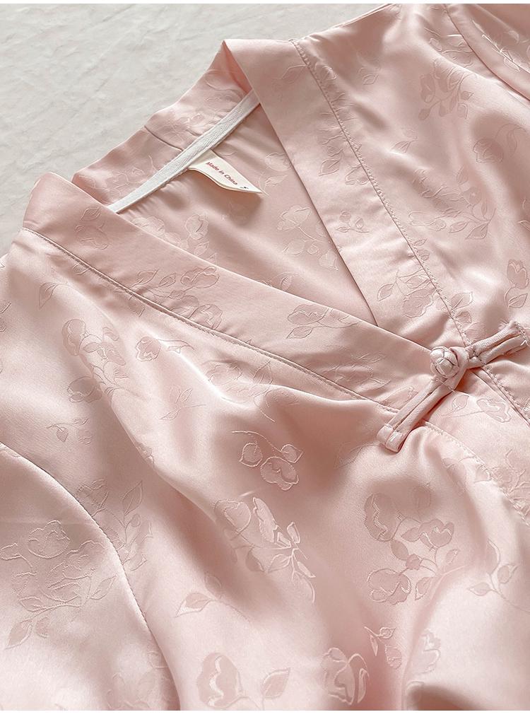 2025 Women's Mulberry Silk Pajamas: Short Sleeve, Frog Button, Chinese Hanfu Style