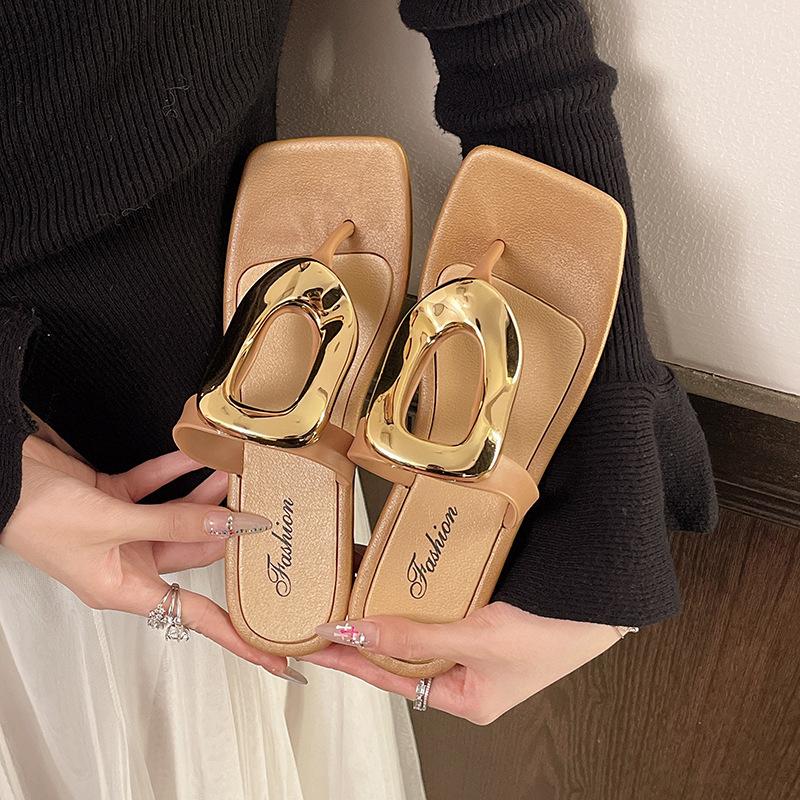 

New square-headed open-toed flip-flops summer outer wear toe casual metal buckle niche slippers 40/41 коричневий
