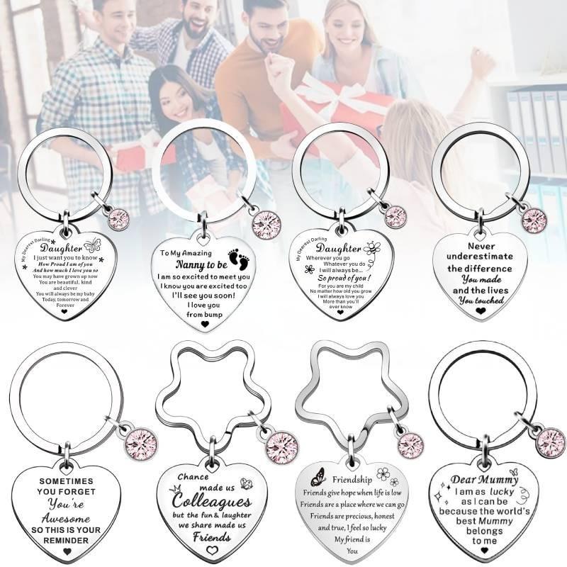 Entzückender Edelstahl-Herz-Schlüsselanhänger mit rosa-blauem Edelstein als Geburtstagsgeschenk