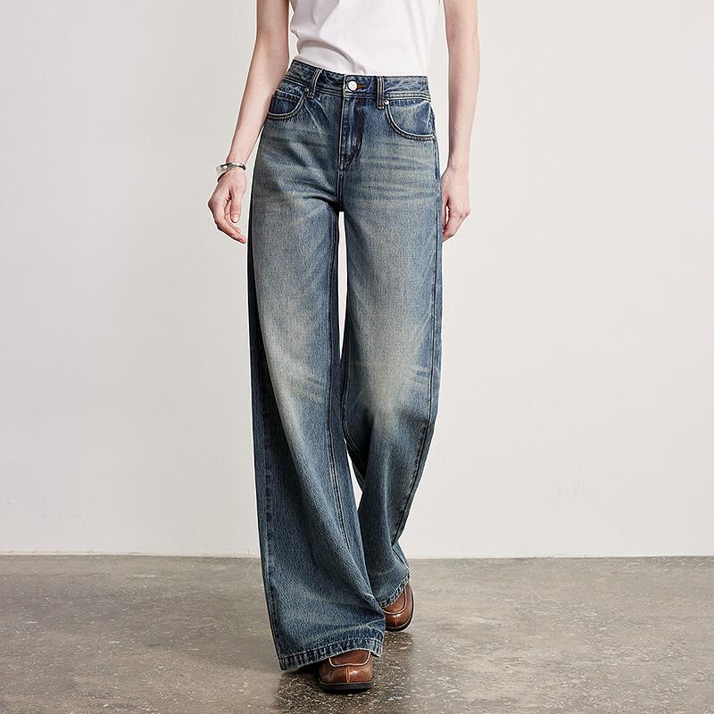 ChuYu Women's Light Blue Faded Wide-Leg Jeans