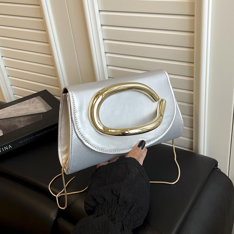 New Exquisite Clutch Bag, Fashionable Chain Bag, Banquet Bag, Party Bag, Oblique Span Bag.