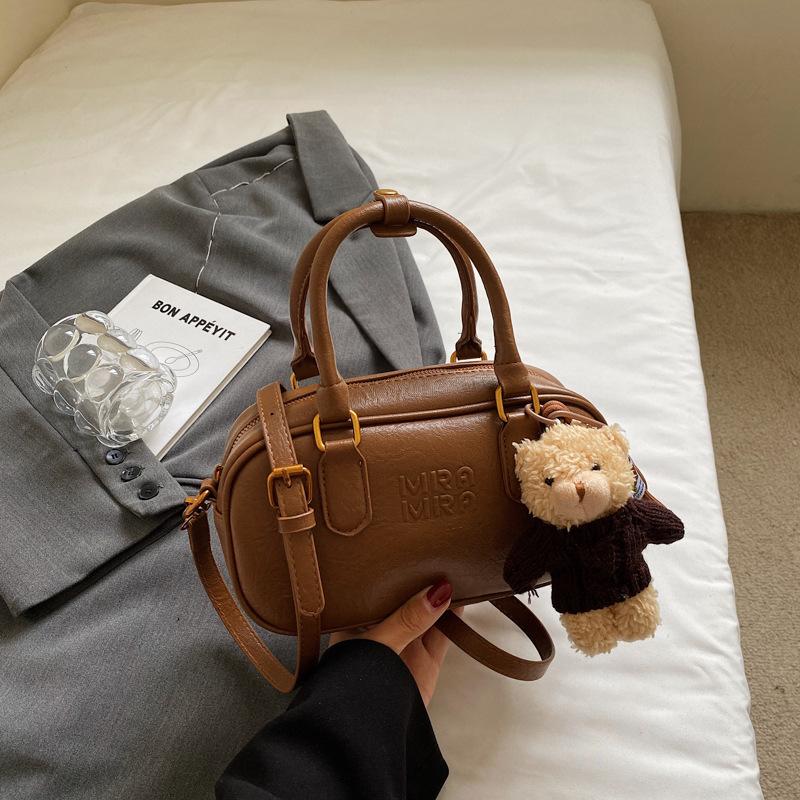 Fashion Commuter Messenger 2025 Autumn New Handbag New Foreign Style Bag Casual Retro Texture Shoulder Bag