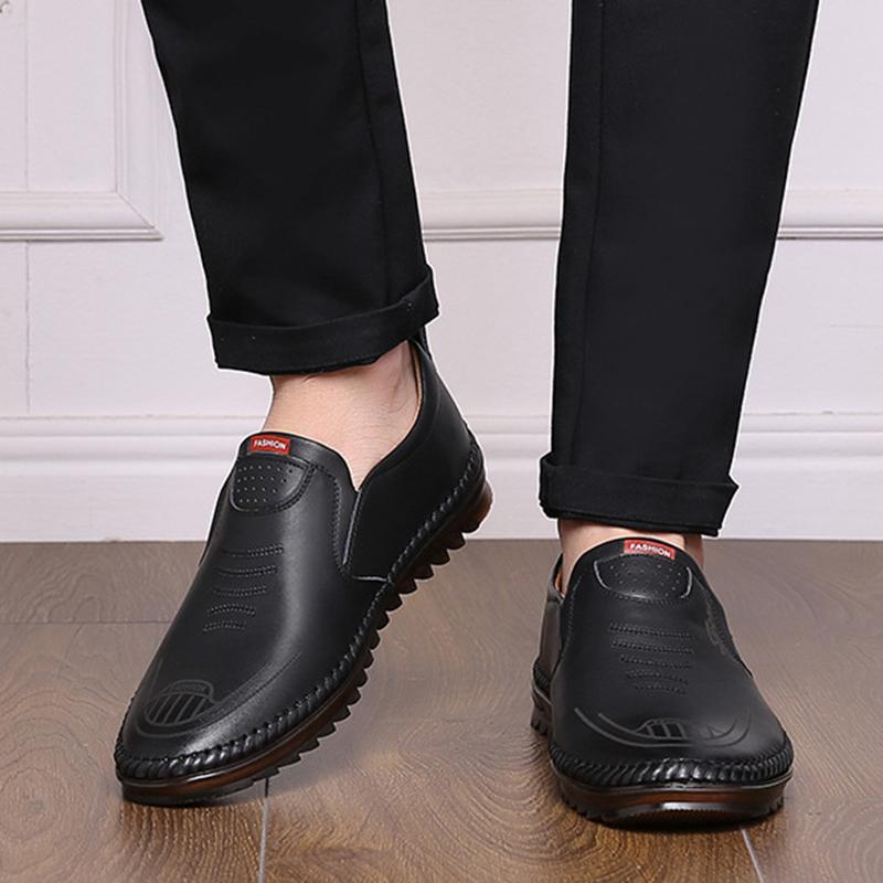 Fashion Men Shoes Casual Summer Mens Loafers Leather Moccasins Comfy Breathable Slip On Boat Shoes Male Boat Male Beanie Shoes Plus Size