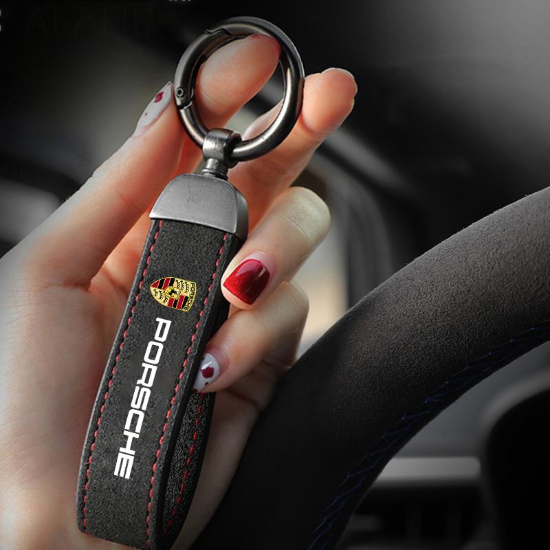 Neuer Wildleder Auto Styling Schlüsselanhänger Anhänger Schlüsselanhänger Geschenke Für Porsche Cayenne Panamera Macan 911 718 Taycan Boxster Cayman 918 Pajun