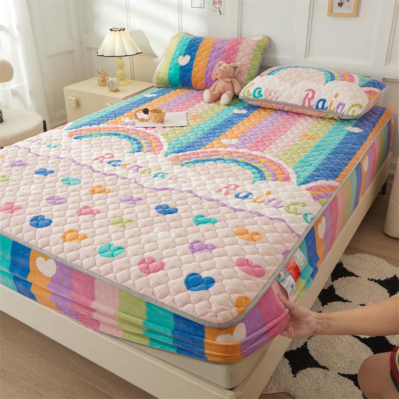 Mother-and-baby Milk Velvet Padded Bedspread with Cotton Padded Single and Double Simmons Bedspread Mattress Protective Cover