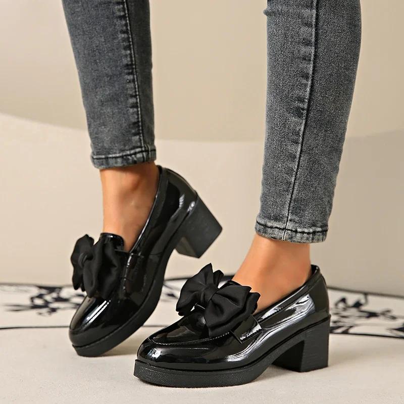 Fashion 2025 Spring Sweet Bowknot Square Heel Pumps Woman Black Patent Leather Women's Loafers Platform Slip on Heeled Shoes for Women