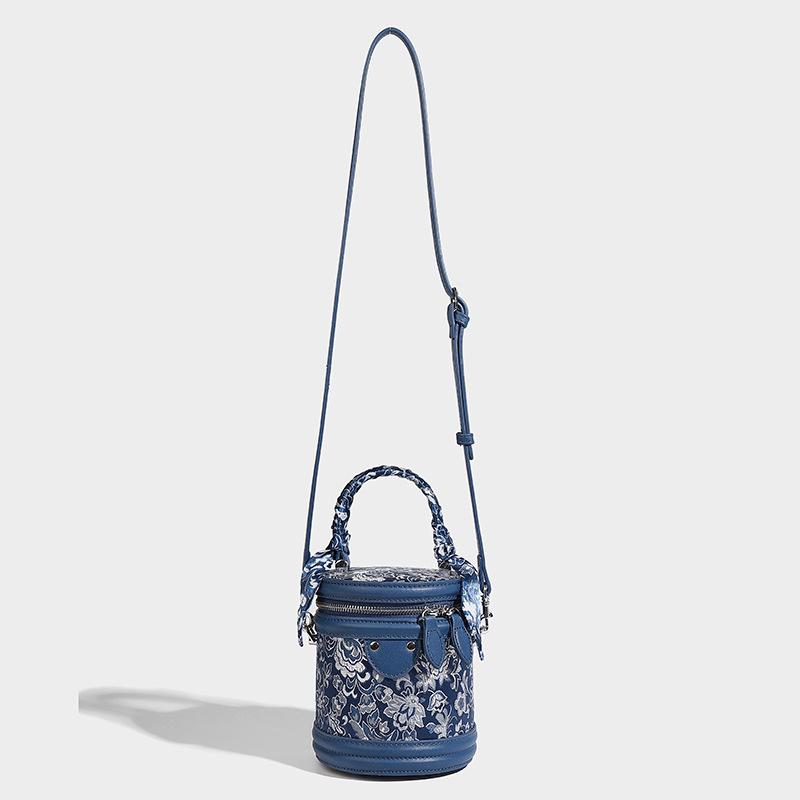 High-Value Light Luxury Embroidered Patchwork Handheld Cylinder Bag National Style Versatile Fashion Commuter Shoulder Crossbody Bag