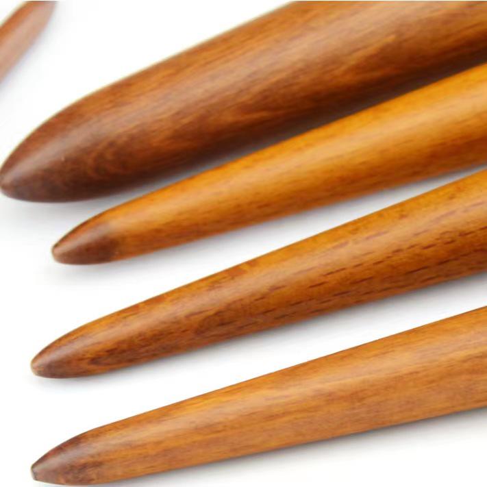 Luxury Animal Hair Makeup Brush with Beechwood Handle - Powder, Blush, Eyeshadow, Detail Brushes