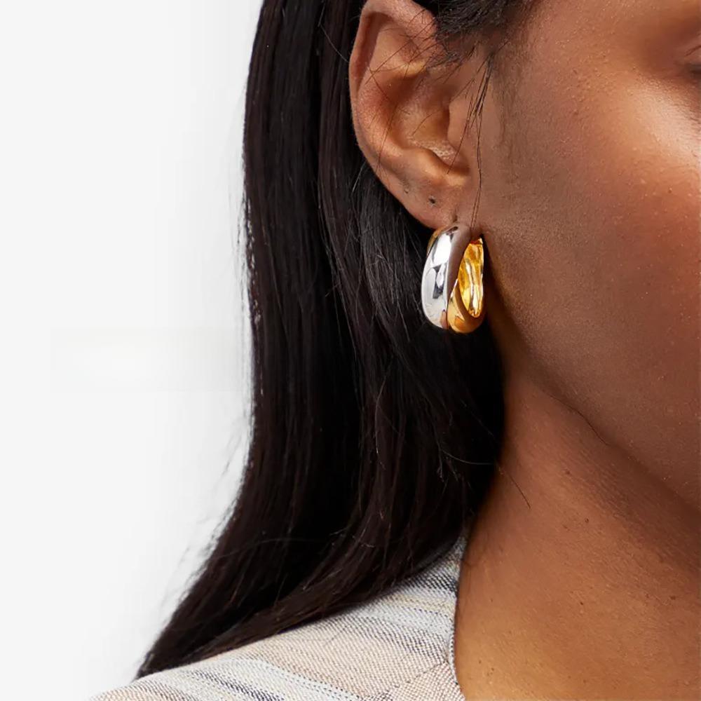 Advanced light luxury two-color earrings, high-quality retro accessories, European and American new gold-plated copper earrings