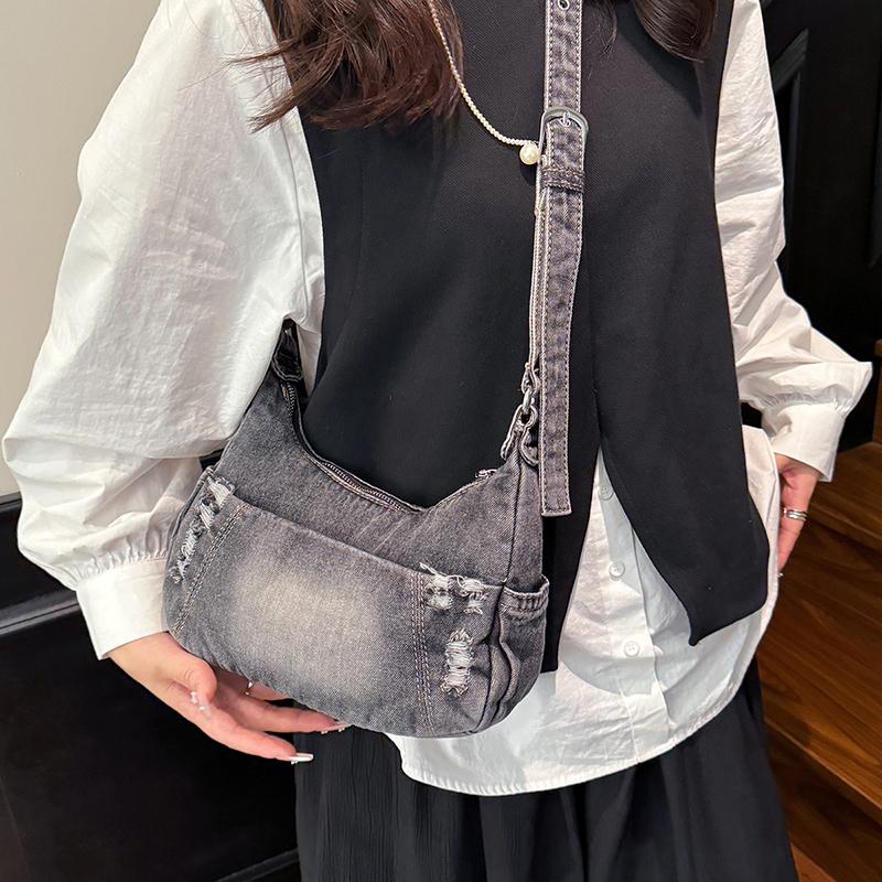 New Cool Denim Zipper Sewing Tote Bags 2026 High Quality Large Capacity Ladies Bags Summer Commute Versatile Crossbody Bags