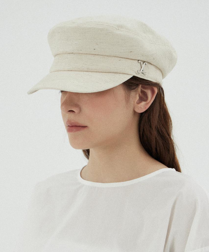 Bajal Va Curved Studded Sailor Cap Cream