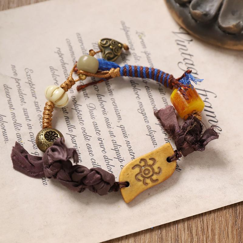 Handwoven Xizang Beef Bone Bracelet Retro Tibetan Hand Rope Niche Design Exotic Men's and Women's Bracelets