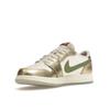 Air Jordan 1 Retro Low OG GS Drakens år Barn Sneakers Guld Segel Oljegrön FQ6593-100