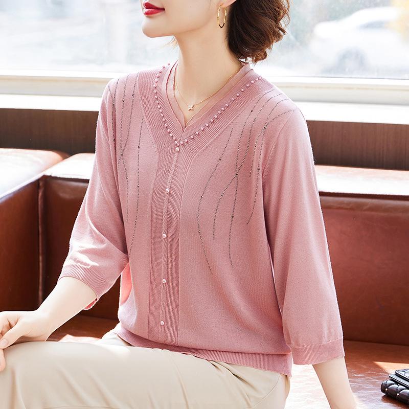 

Stylish Thin Base Layer Knit T-Shirt for Middle-Aged Women, Small Size, Mid-Sleeve, Perfect for Spring and Autumn 3XL (140-160 lbs)