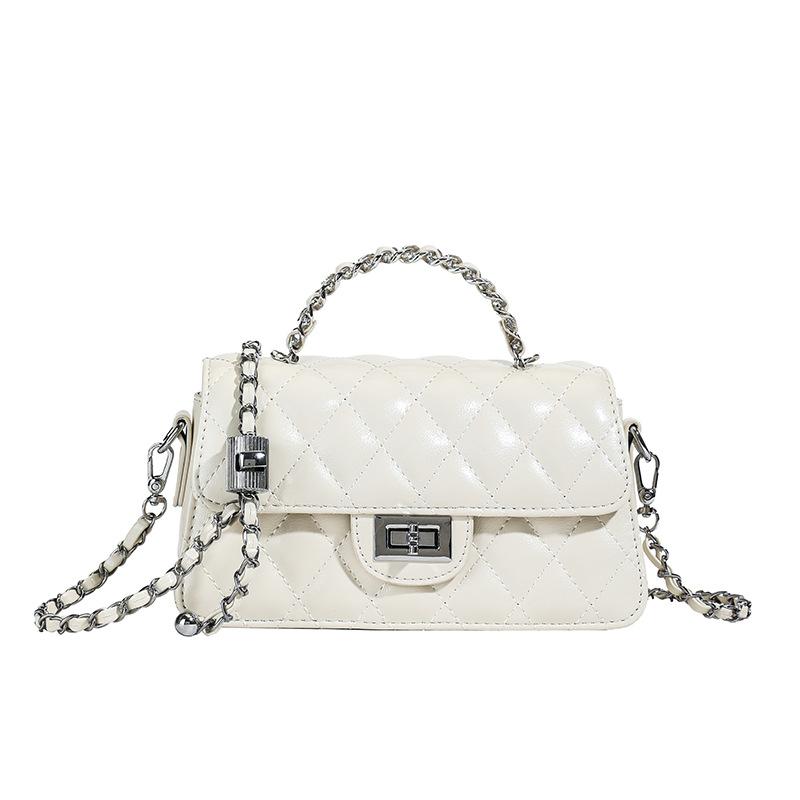 New trendy chain shoulder bag premium texture diamond chain bag women s oblique span small square bag