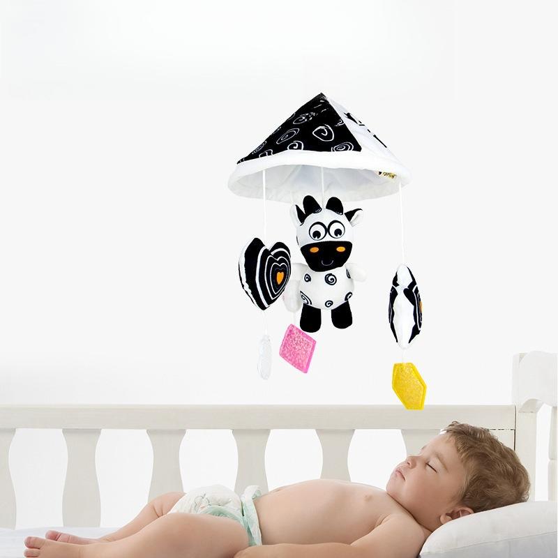 Black and White High Contrast Baby Toys Car Seat Toys for Newborn Hanging Stroller Toy for 0 12 Months Infant Rattle Toys