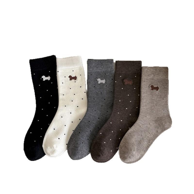Skarpety Kaszmirowe Damskie Kreskówka Kiełbaska Szczeniak Haftowane Kropki Średniej Długości Skarpety Wełniane Ciepłe i Pogrubione Skarpety do Nakładania