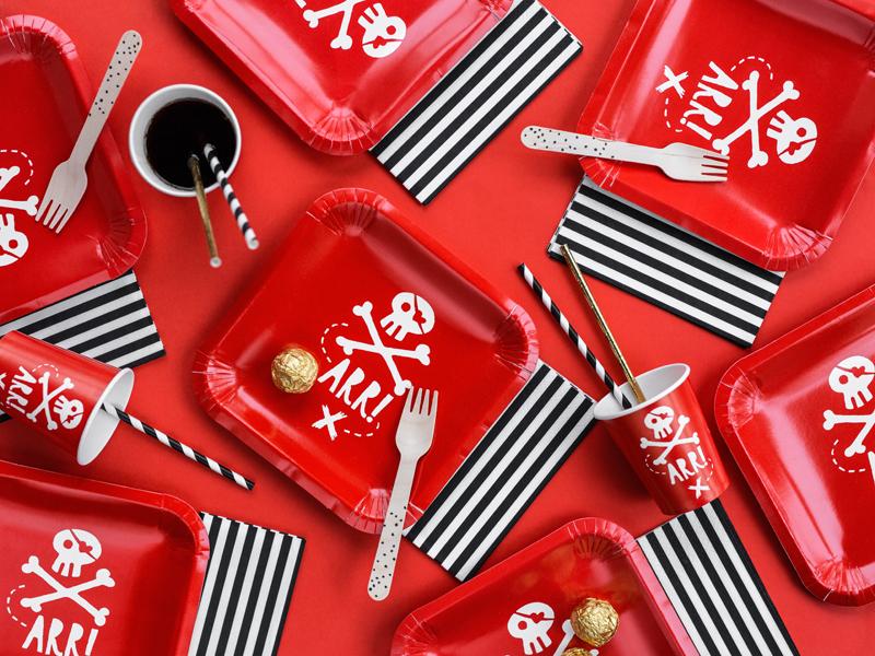 Pirates Plates Red 20X20Cm 6 pcs