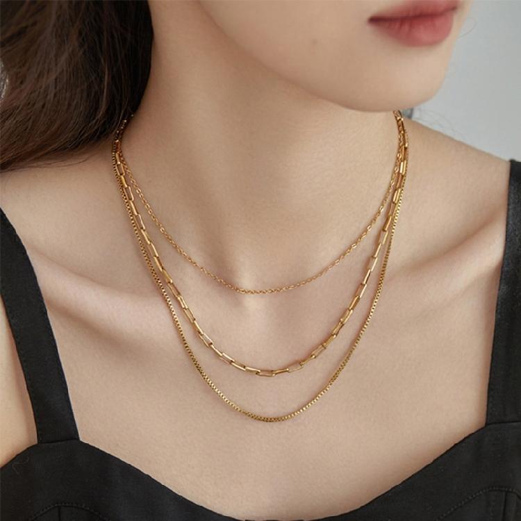Trendy Three Layer Gold Necklace Fashion Layered Neck Chain Accessory for Women Everyday Wear Neckchain Accessories