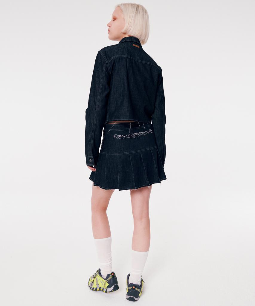 Leoninghai Non-Faded Pleated Denim Skirt [Black]
