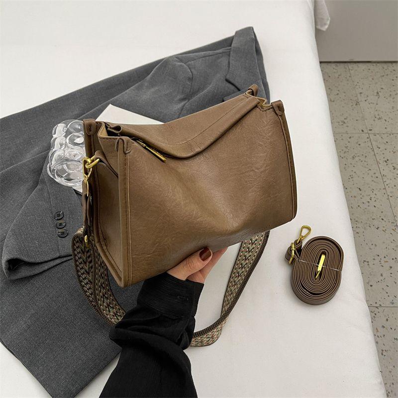 

Women s Maillard Retro Casual Shoulder Tote Bag Mud (double shoulder straps)