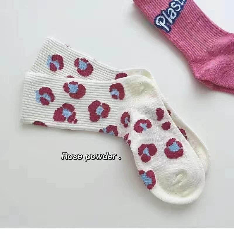 Female Spring and Autumn Trend Contracted Love Letter Lovely Flower Pink Tube Socks