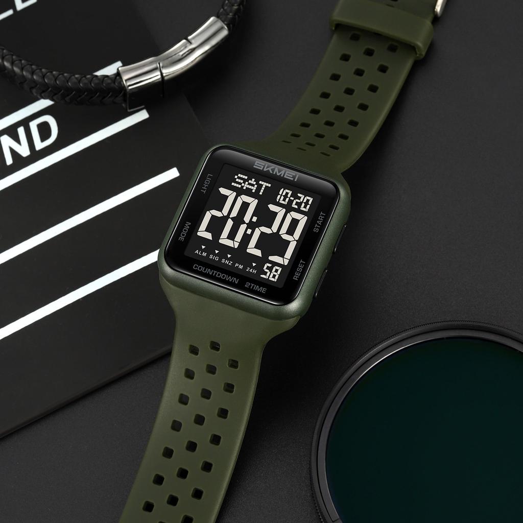 Simple sports electronic watch, breathable strap, male student watch, multi-functional waterproof luminous electronic watch