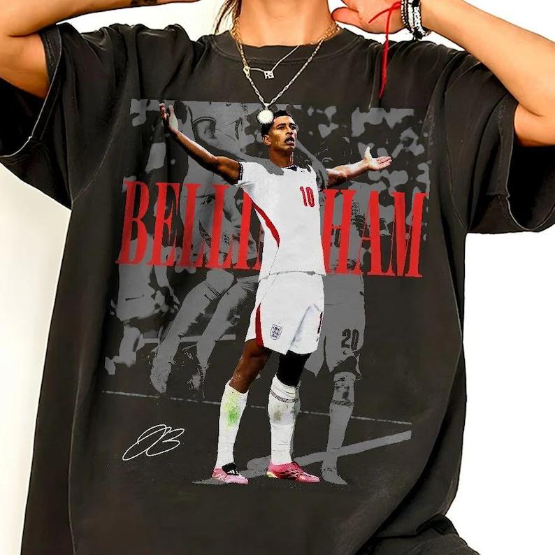 Jude Bellingham Open Arms Celebrate Number 10 Signature Graphic Cotton Unisex Football Fan Short Sleeve Street Tee