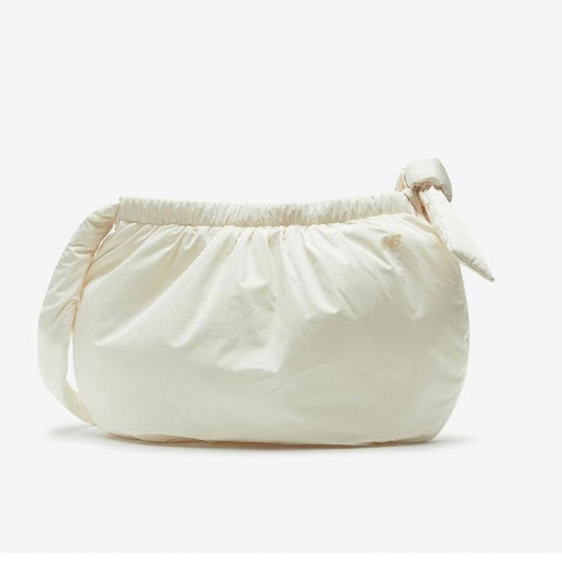 New Balance Moon Large Bag Nbgcesw201 64 Crossbody Bag