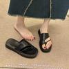 Dicksohlige Kneif-Damen-Sommer-Neuheit Koreanische Version Nische Römische Sandalen Vielseitige Hausschuhe Internet-Berühmtheit Flip-Flops