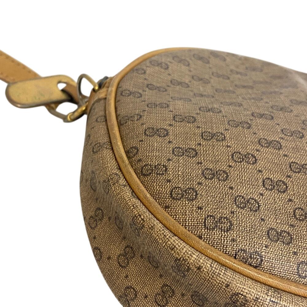 COACH Turn lock Signature canvas Shoulder Bag black canvas Women Used