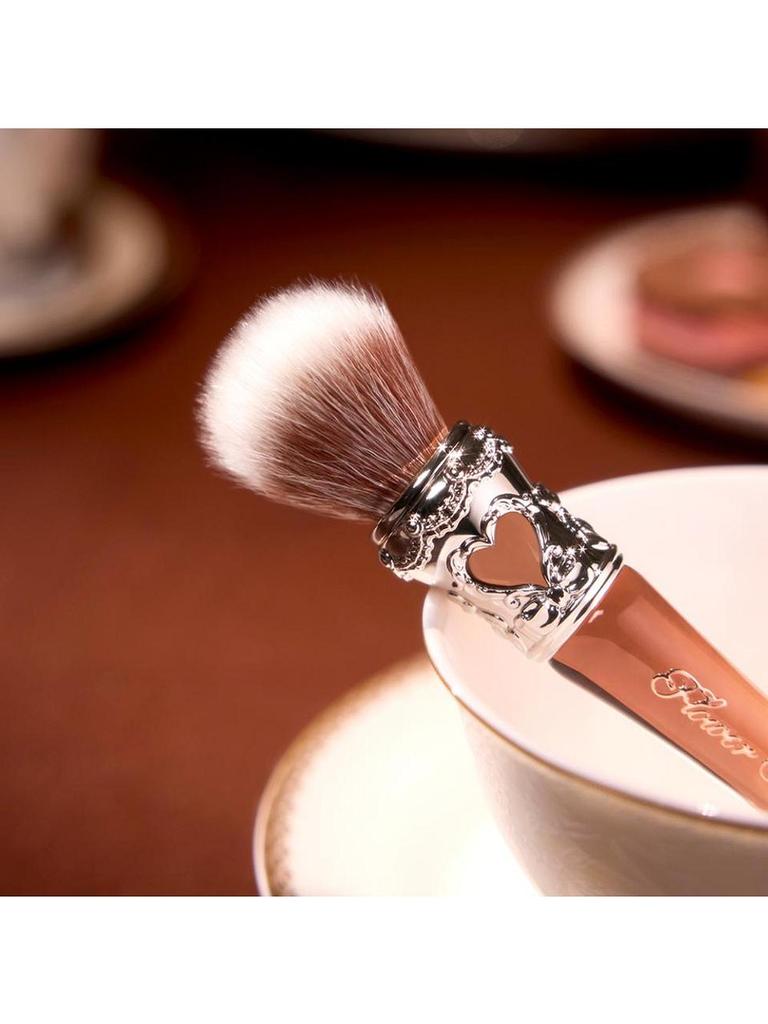 [Flower Nose] Flower Nose Sweetie Bear Round Blusher Brush Strawberry Pink