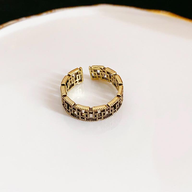 

Gold-Plated Zircon Adjustable Luxury Index Finger Ring