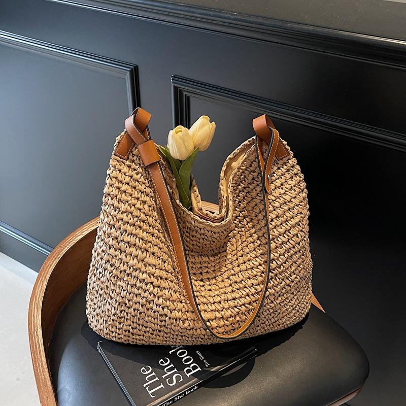 Summer Woven Straw Bag Women's New Large-capacity Shoulder Messenger Bag Seaside Beach Bag