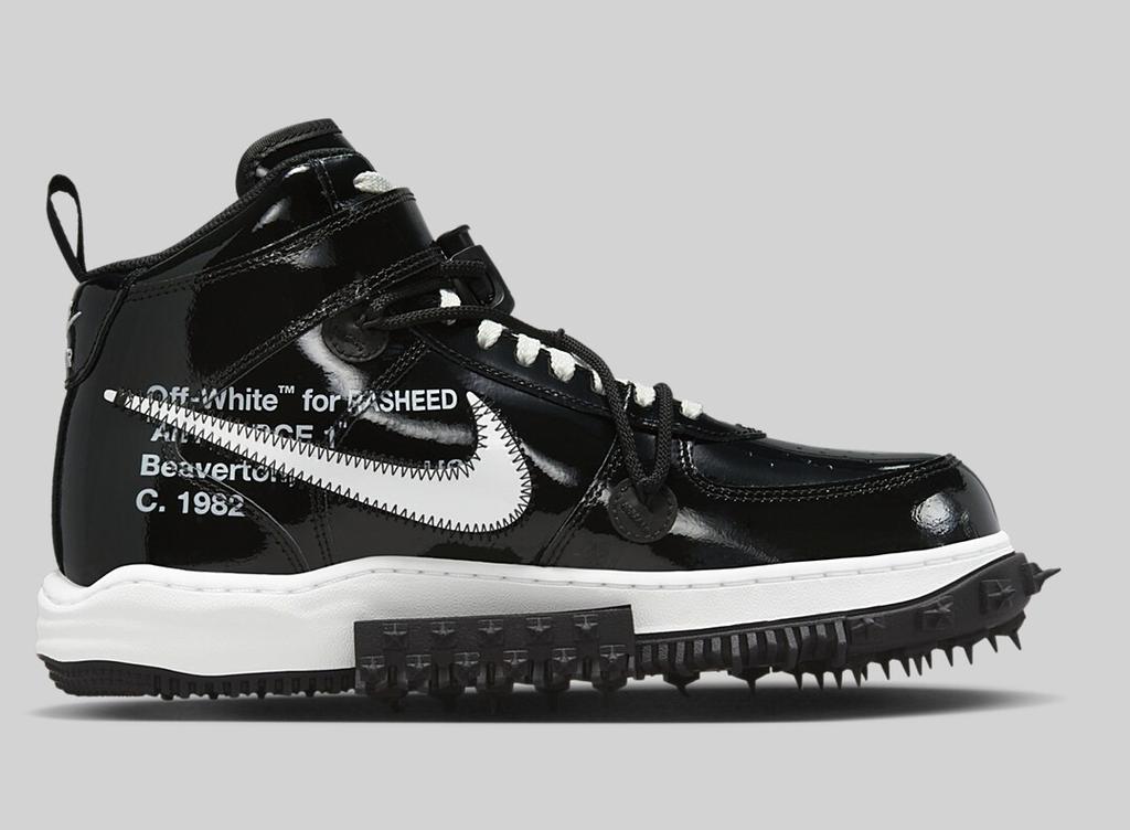 DR0500-001 Bianco Sporco Una Nike Air Force 1 Mid Sheed  (Uomini)