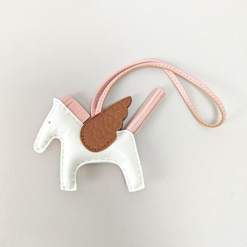 Håndsømmet Ekte Skinn Pony Veskeanheng - Søtt Lammeskinn Flygende Hest Design