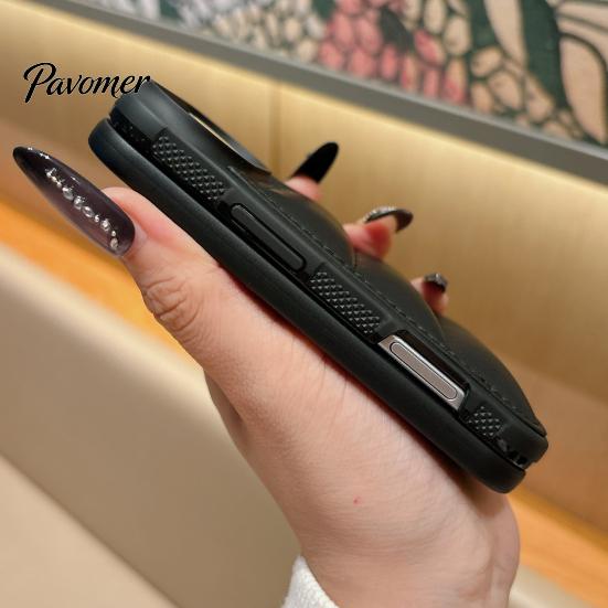 Anti Fall Phone Protector Puffer Case for iPhoneDuo, Down Jacket Design Soft Padded Protective Cover Cover, Full Bumper Shockproof Portection Foldable