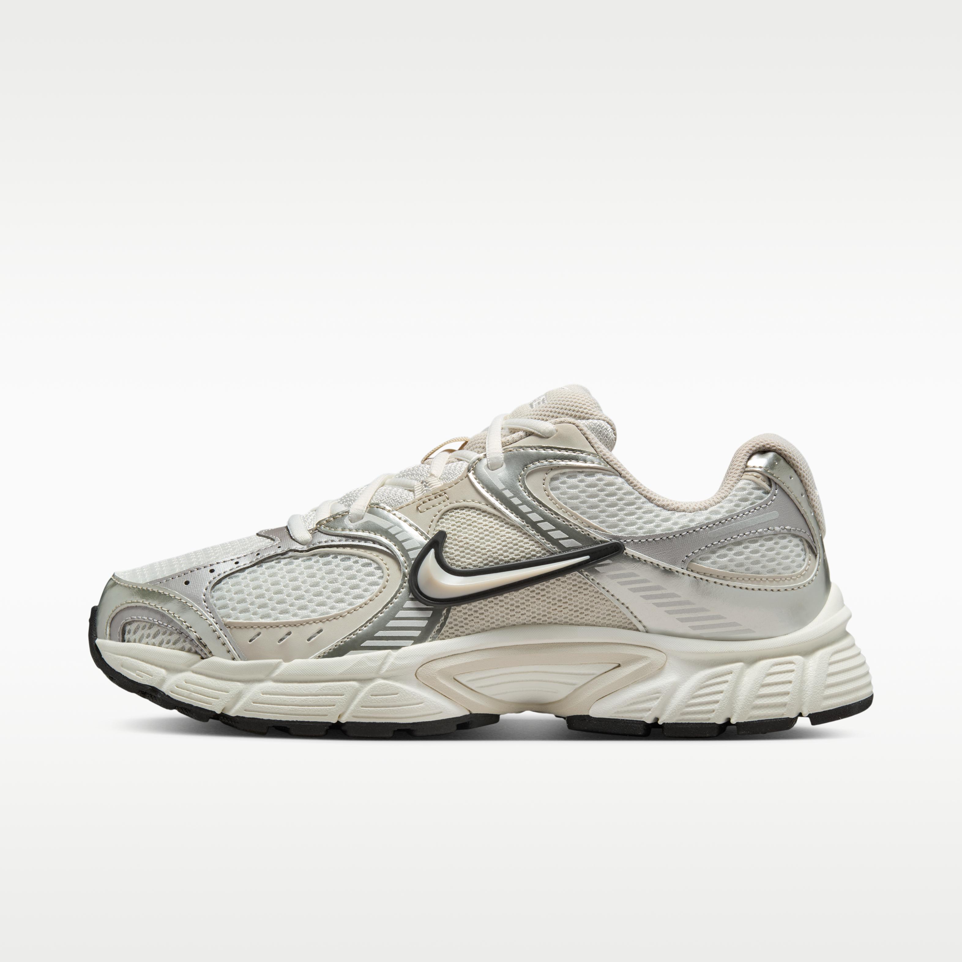 Nike V5 RNR Sail Light Orewood Brown (Women s) 36.5