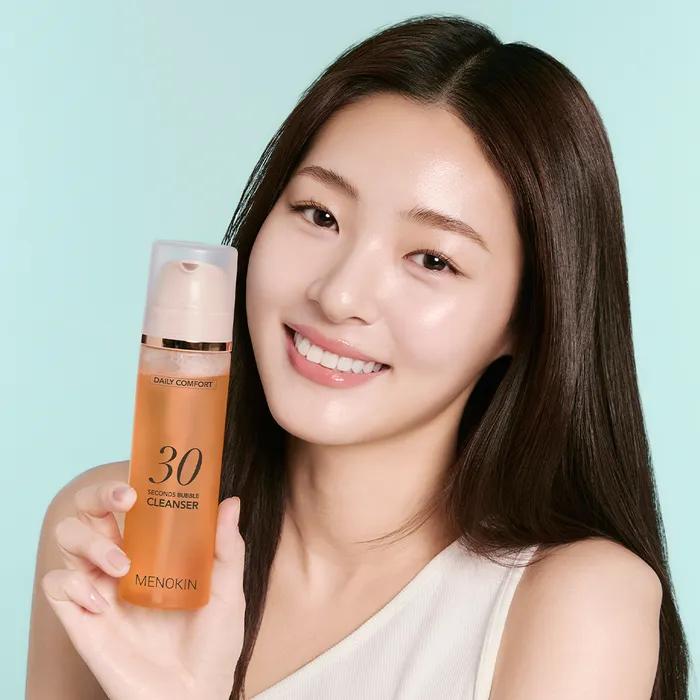 Menokine 30 Second Bubble Cleanser Daily Comfort