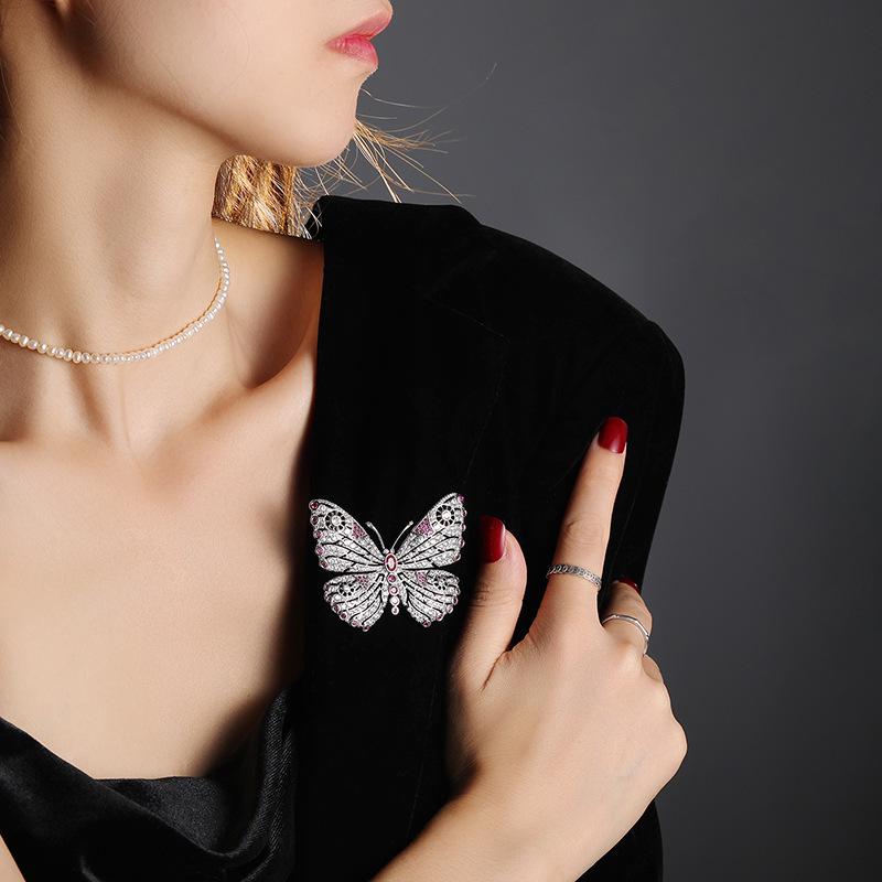 Elegant Butterfly Brooch: High-Grade Colored Zircon Corsage for Clothing