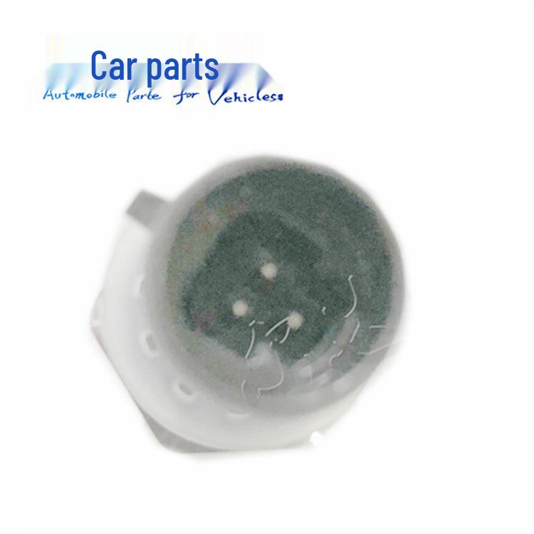 Oil Pressure Sensor Plug for Chenglong H7 Truck with 6K Yuchai Engine (Part K6000-38231B0)