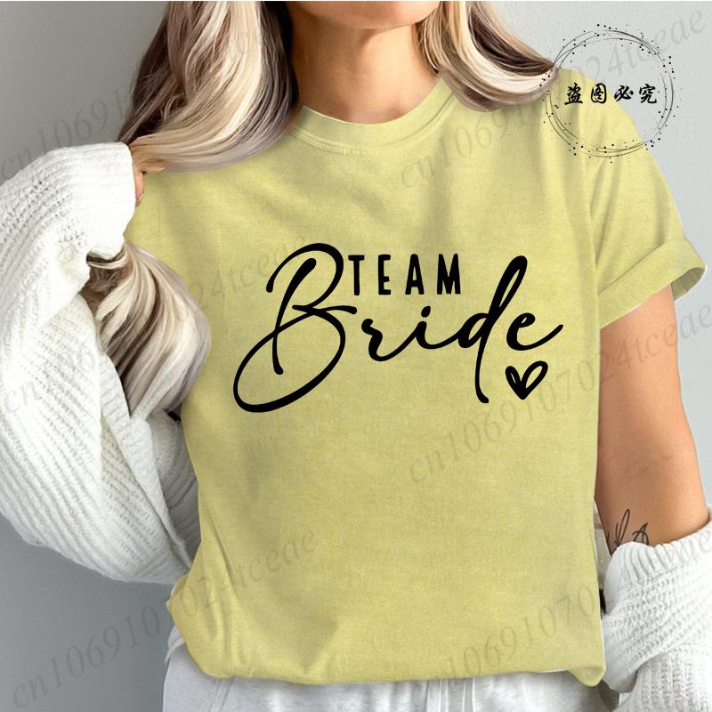 Bridesmaid Print T Shirt for Women Bachelorette Party Fashion Streetwear Tops Vintage Bride Team Tees Tshirt Gifts TT01