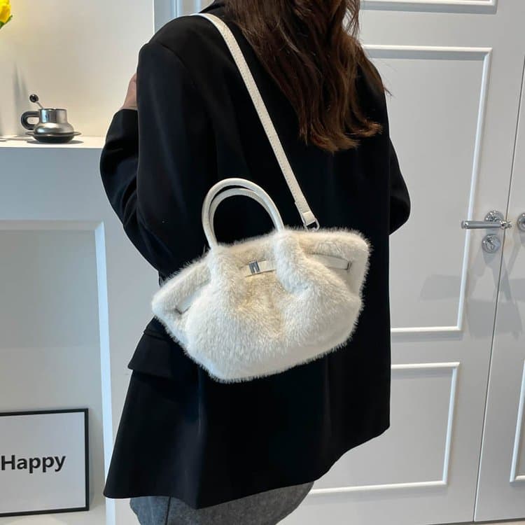 Women's New Plush Handbag Messenger Bag