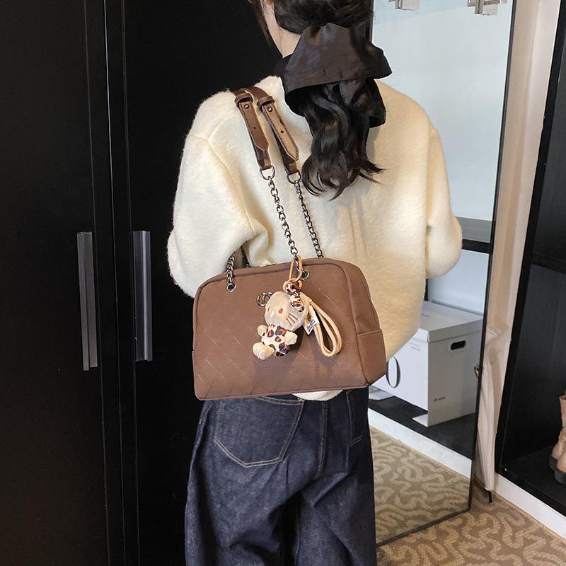 2025 New High-texture Bowling Pillow Bag Women's High-end Foreign-style Chain Handbag Single Shoulder Messenger Bag