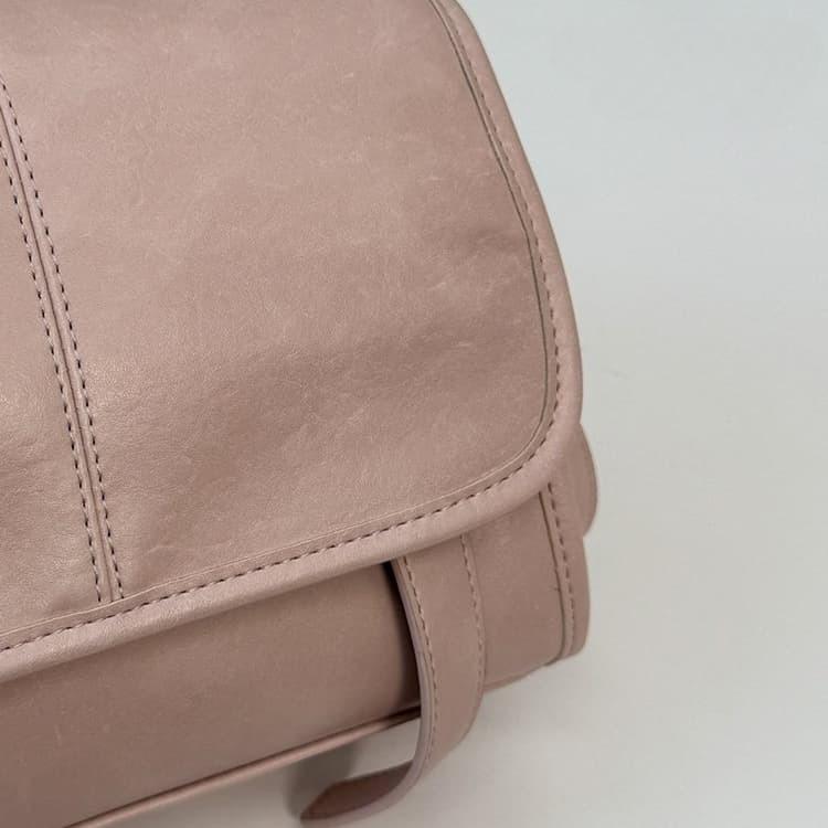 Retro messenger bag women's shoulder messenger bag