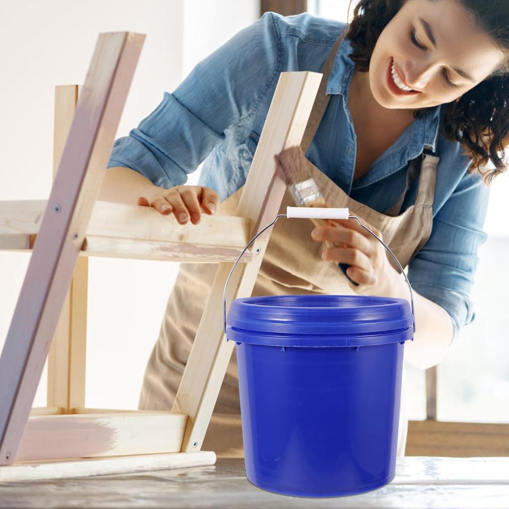 ARTIBETTER Plastic Paint Bucket with Handle and Lid Round Storage Container for Paint Multi-Purpose Use Portable Design for Outdoor Activities