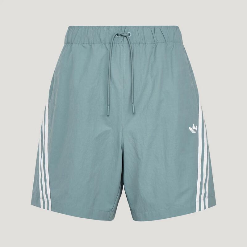 Adidas Men s Woven Shorts L
